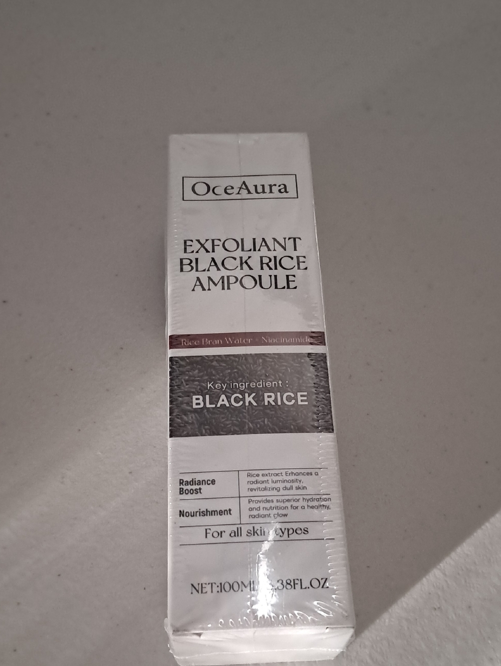 Exfoliant Black Rice Ampoule - White
